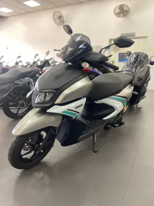 YAMAHA ZR HYBRID CONNECTED 
