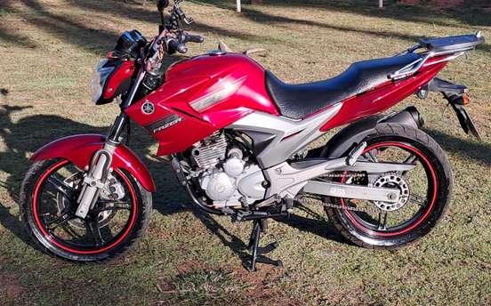 YAMAHA-FAZER 250IE LIMITED EDITION-2011