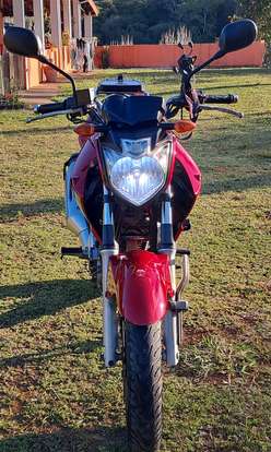 YAMAHA-FAZER 250IE LIMITED EDITION-2011
