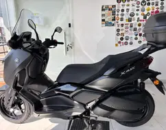 YAMAHA XMAX 250 CONNECTED ABS YAMAHA XMAX 250 CONNECTED ABS