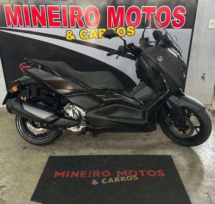 YAMAHA-XMAX 300 CONNECTED ABS-2025