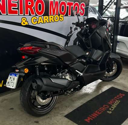 YAMAHA-XMAX 300 CONNECTED ABS-2025