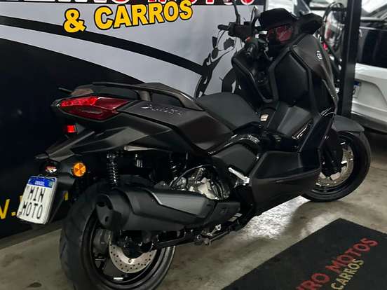 YAMAHA-XMAX 300 CONNECTED ABS YAMAHA-XMAX 300 CONNECTED ABS-2025