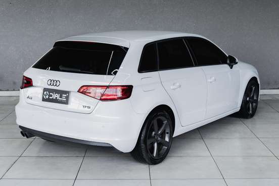 AUDI-A3-2016