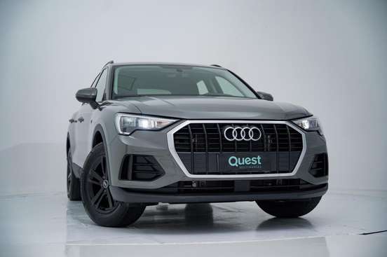 AUDI-Q3-2021