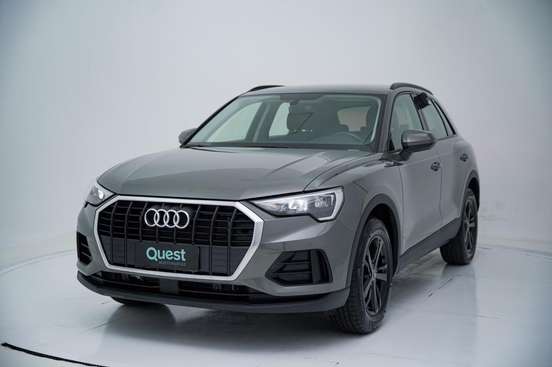 AUDI-Q3-2021