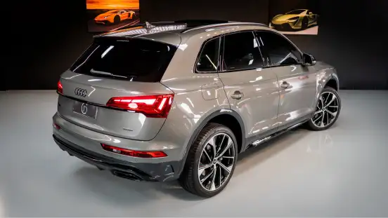AUDI-Q5-2024