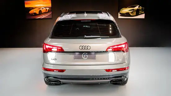 AUDI-Q5-2024