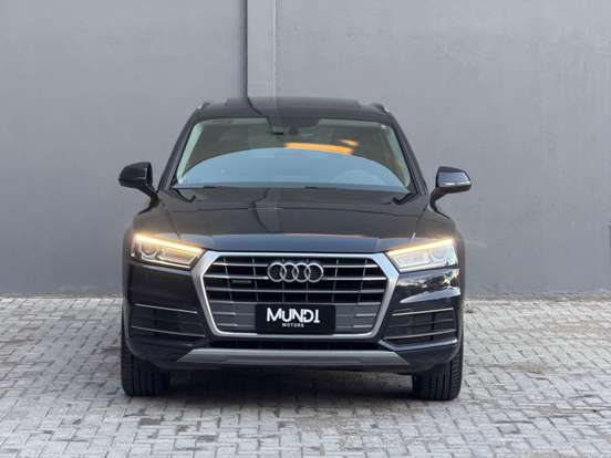 AUDI-Q5-2018