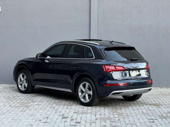 AUDI-Q5-2.0 TFSI GASOLINA PRESTIGE PLUS S TRONIC AUDI-Q5-2018