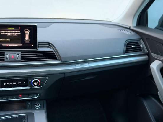 AUDI-Q5-2018