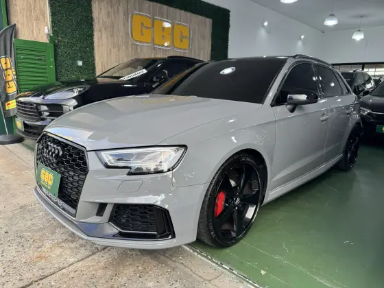 AUDI RS3 2.5 TFSI GASOLINA SPORTBACK QUATTRO S-TRONIC AUDI RS3 2.5 TFSI GASOLINA SPORTBACK QUATTRO S-TRONIC
