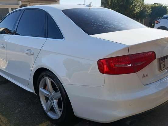 AUDI-A4-1.8 TFSI ATTRACTION GASOLINA 4P MULTITRONIC AUDI-A4-2015