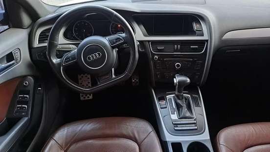 AUDI-A4-2015