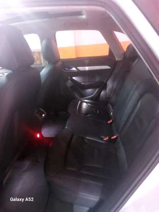 AUDI-Q3-2015