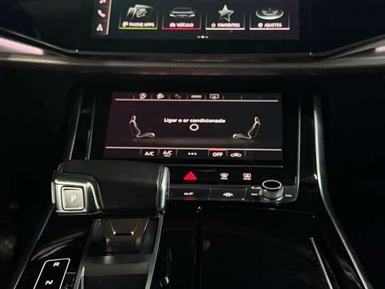 AUDI-Q8-3.0 TFSI GASOLINA PERFORMANCE QUATTRO TIPTRONIC AUDI-Q8-2020