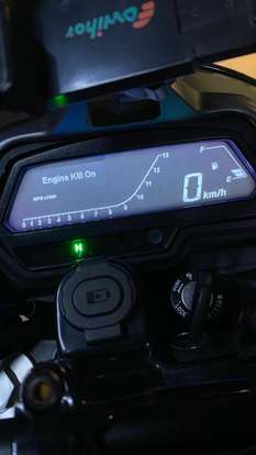 BAJAJ-DOMINAR 400-2024