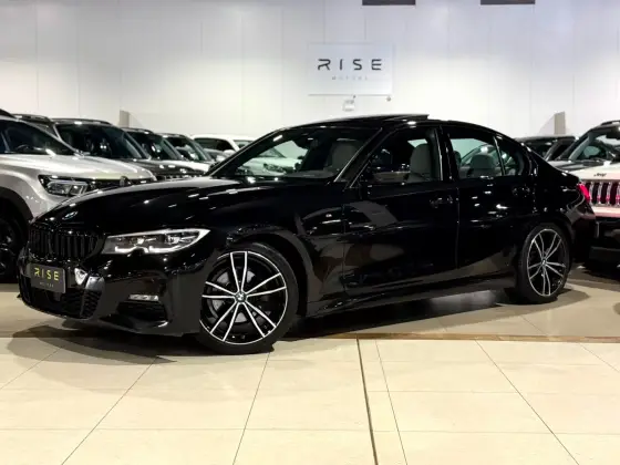 BMW 320i 2.0 16V TURBO FLEX M SPORT AUTOMÁTICO BMW 320i 2.0 16V TURBO FLEX M SPORT AUTOMÁTICO