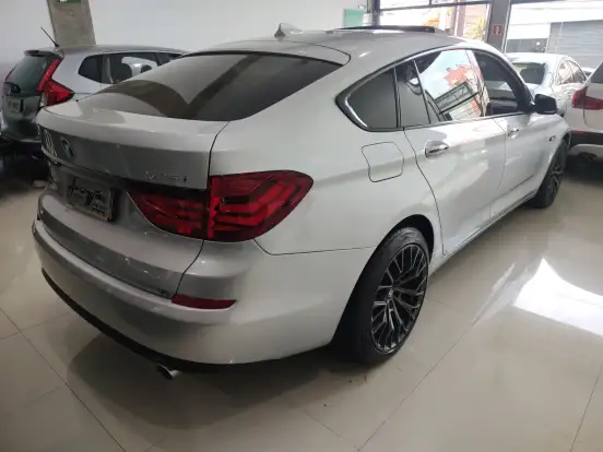 BMW-535i-2011