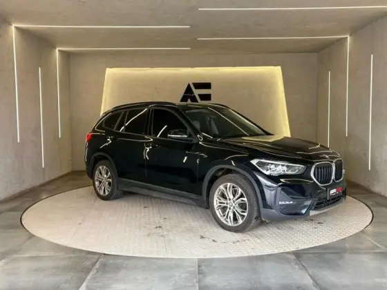 BMW X1 2.0 16V TURBO ACTIVEFLEX SDRIVE20I GP 4P AUTOMÁTICO BMW X1 2.0 16V TURBO ACTIVEFLEX SDRIVE20I GP 4P AUTOMÁTICO