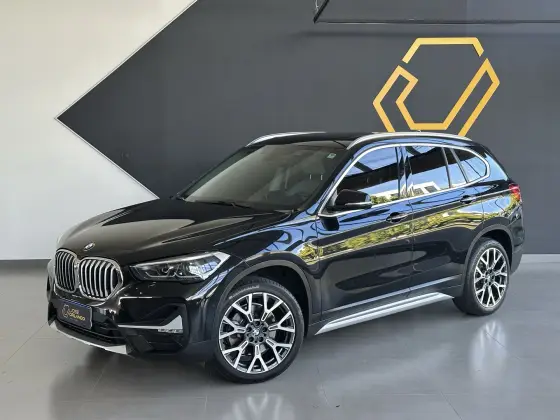 BMW X1 2.0 16V TURBO ACTIVEFLEX SDRIVE20I X-LINE 4P AUTOMÁTICO BMW X1 2.0 16V TURBO ACTIVEFLEX SDRIVE20I X-LINE 4P AUTOMÁTICO