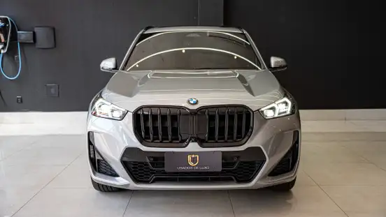 BMW-X1-2023