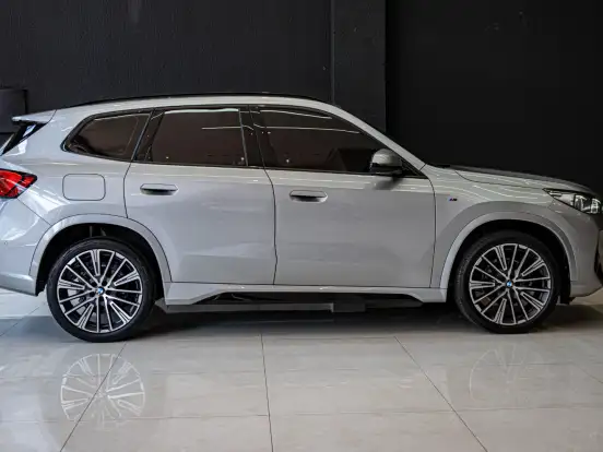 BMW-X1-2.0 16V TURBO GASOLINA SDRIVE20I M SPORT STEPTRONIC BMW-X1-2023