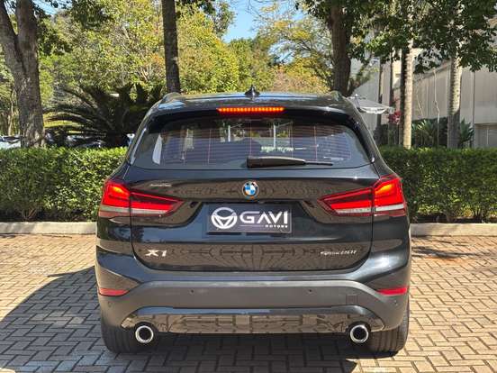 BMW-X1-2.0 16V TURBO ACTIVEFLEX SDRIVE20I 4P AUTOMÁTICO BMW-X1-2020
