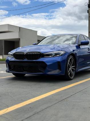 BMW 320i 2.0 16V TURBO FLEX M SPORT AUTOMÁTICO
