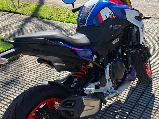 BMW-F 900 R SPORT PLUS BMW-F 900 R SPORT PLUS-2025
