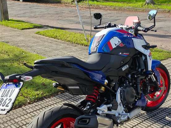 BMW-F 900 R SPORT PLUS BMW-F 900 R SPORT PLUS-2025