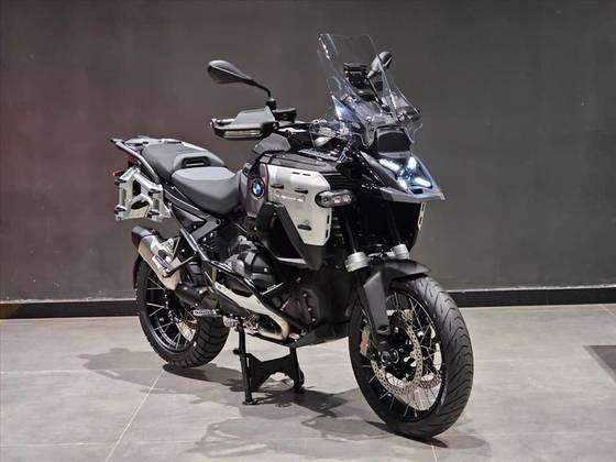 BMW R 1300 GS ADVENTURE TRIPLE BLACK 