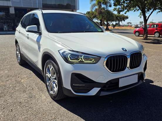 BMW-X1-2.0 16V TURBO ACTIVEFLEX SDRIVE20I 4P AUTOMÁTICO BMW-X1-2019