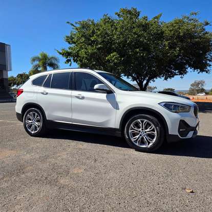 BMW-X1-2019