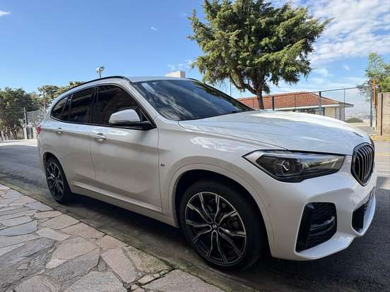 BMW-X1-2022