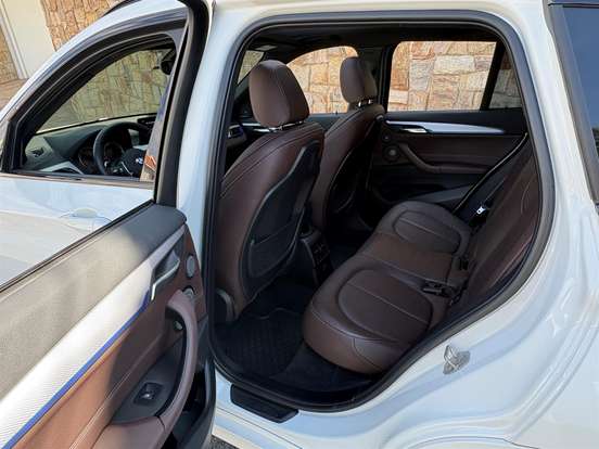BMW-X1-2022