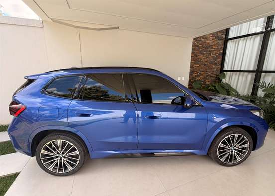 BMW-X1-2025