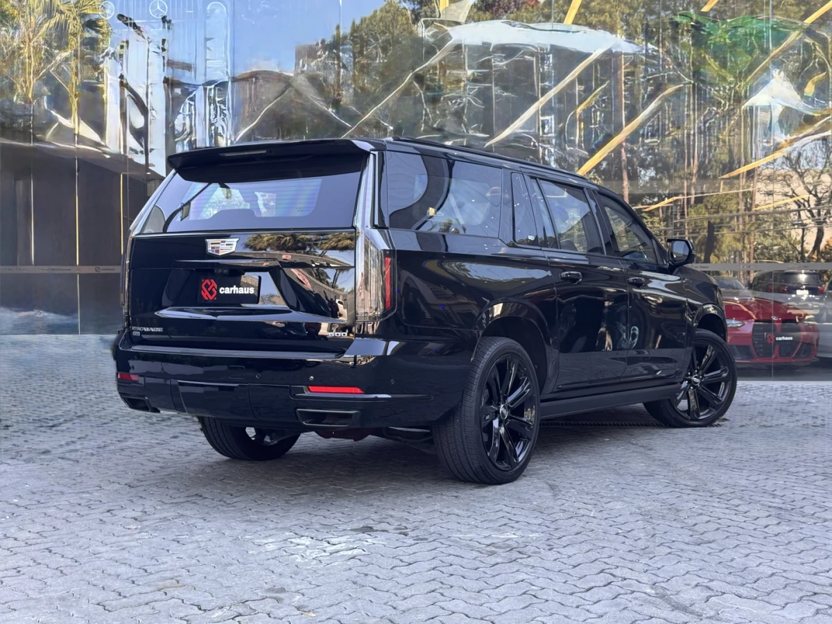 Cadillac Escalade — foto 4