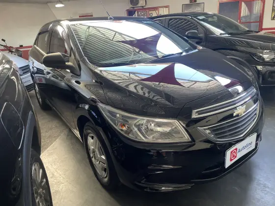 CHEVROLET ONIX 1.0 MPFI LT 8V FLEX 4P MANUAL CHEVROLET ONIX 1.0 MPFI LT 8V FLEX 4P MANUAL