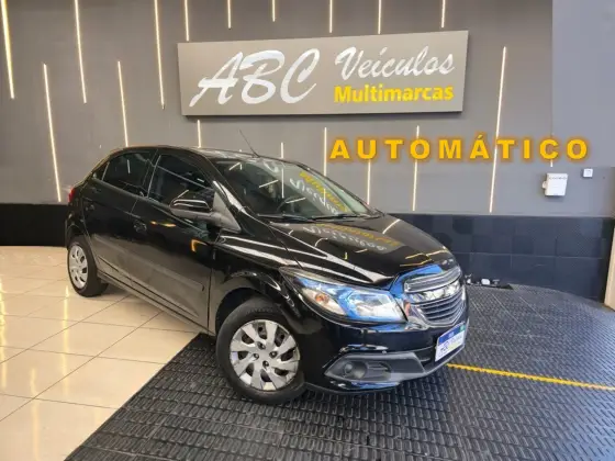 CHEVROLET ONIX 1.4 MPFI LT 8V FLEX 4P AUTOMÁTICO CHEVROLET ONIX 1.4 MPFI LT 8V FLEX 4P AUTOMÁTICO