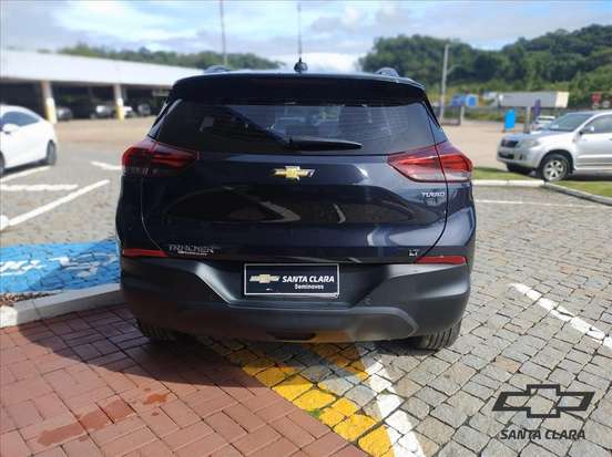 CHEVROLET-TRACKER-2023