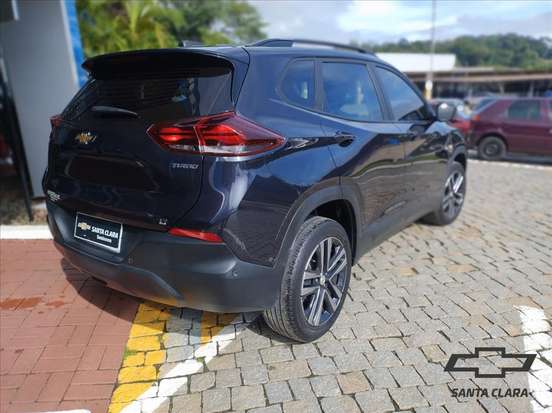CHEVROLET-TRACKER-2023