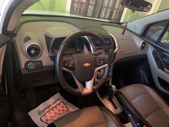 CHEVROLET-TRACKER-2014