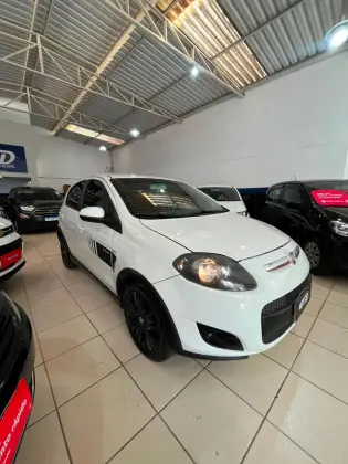 FIAT PALIO 1.6 MPI SPORTING 16V FLEX 4P MANUAL FIAT PALIO 1.6 MPI SPORTING 16V FLEX 4P MANUAL