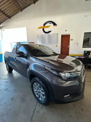 FIAT STRADA 1.3 FIREFLY FLEX FREEDOM CS MANUAL FIAT STRADA 1.3 FIREFLY FLEX FREEDOM CS MANUAL