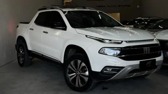 FIAT TORO 2.0 16V TURBO DIESEL VOLCANO 4WD AT9 FIAT TORO 2.0 16V TURBO DIESEL VOLCANO 4WD AT9