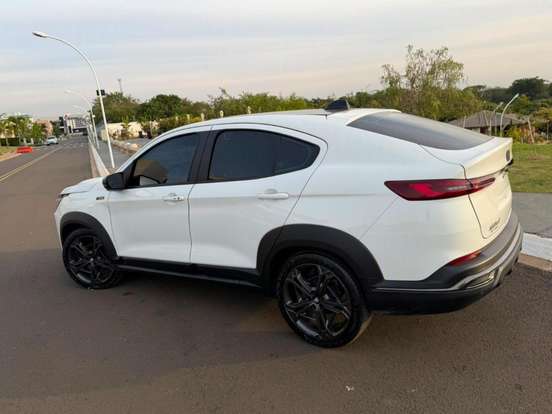 FIAT-FASTBACK-2023