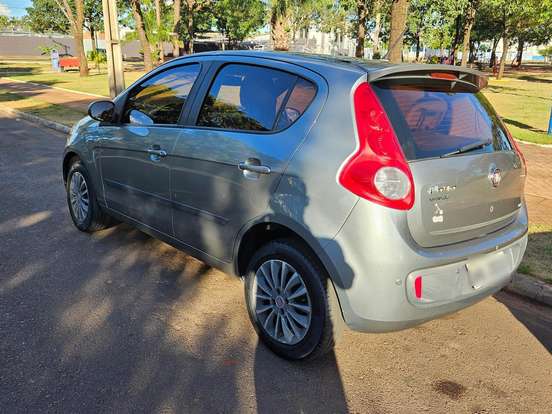 FIAT-PALIO-1.6 MPI ESSENCE 16V FLEX 4P MANUAL FIAT-PALIO-2013