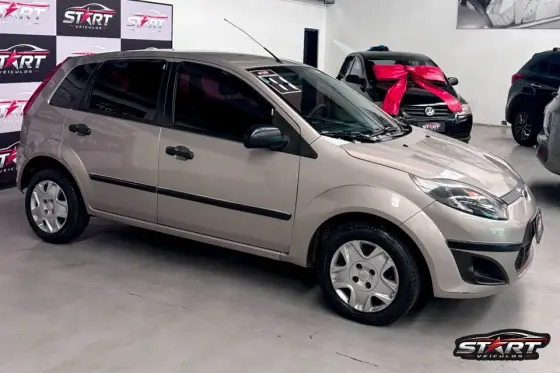 FORD FIESTA 1.6 MPI SEDAN 8V FLEX 4P MANUAL FORD FIESTA 1.6 MPI SEDAN 8V FLEX 4P MANUAL