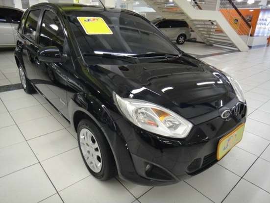 FORD-FIESTA-2013